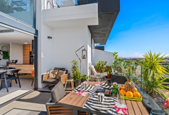 Resale - Apartment / flat - Villamartín