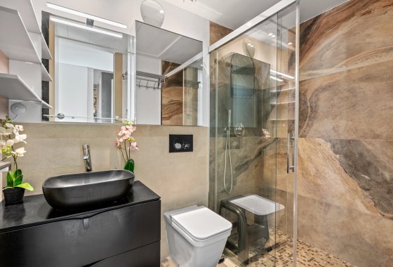 Resale - Apartment / flat - Villamartín