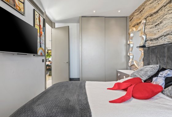 Resale - Apartment / flat - Villamartín