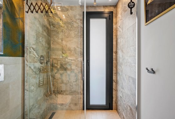 Resale - Apartment / flat - Villamartín