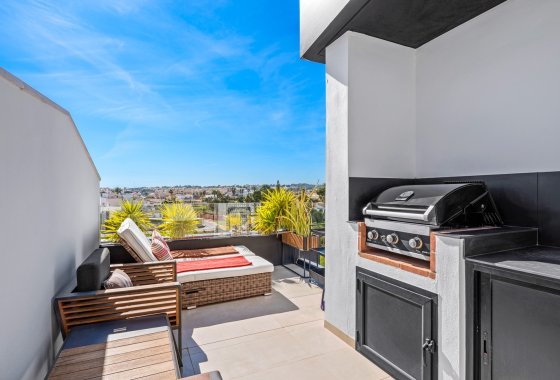 Resale - Apartment / flat - Villamartín