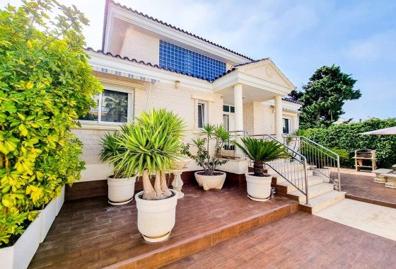 Reventa - Villa - Torrevieja - La Mata
