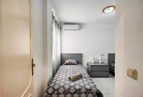 Reventa - Apartamento / piso - Torrevieja - La Mata