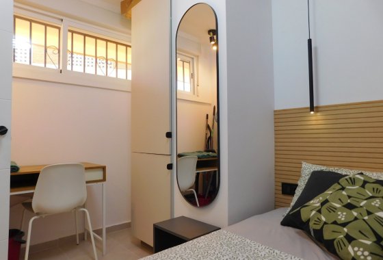 Återförsäljning - Lägenhet / lägenhet - Torrevieja