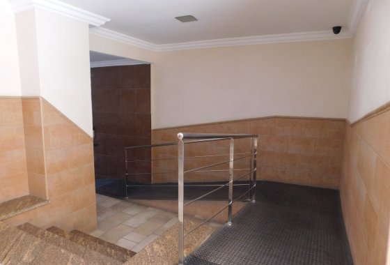 Återförsäljning - Lägenhet / lägenhet - Torrevieja