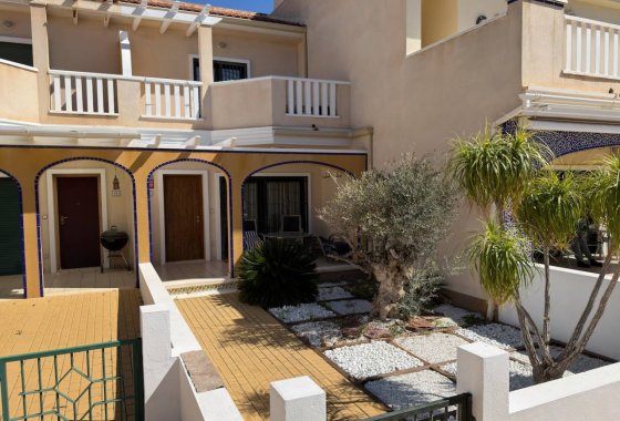 Återförsäljning - Villa - Ciudad Quesada - Doña Pepa