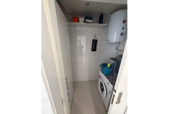 Resale - Apartment / flat - Orihuela Costa - Villamartín