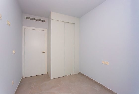 Reventa - Apartamento / piso - Torrevieja