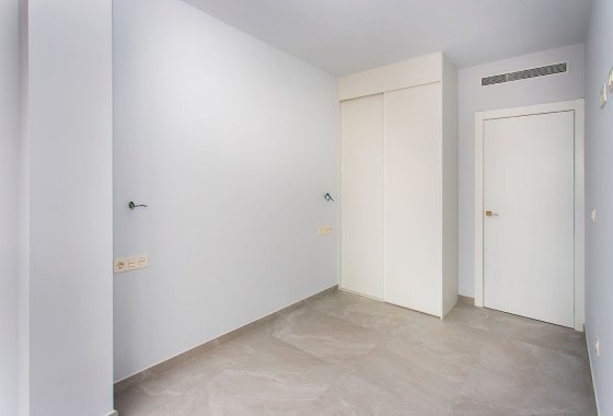 Reventa - Apartamento / piso - Torrevieja