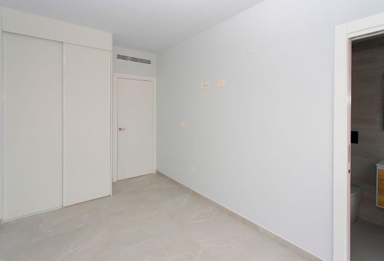 Reventa - Apartamento / piso - Torrevieja