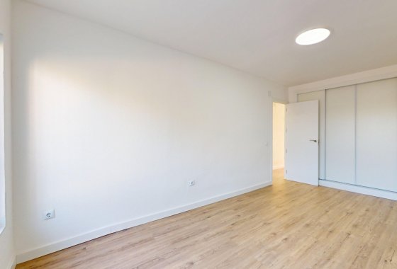 Reventa - Apartamento / piso - Orihuela Costa - Villamartín