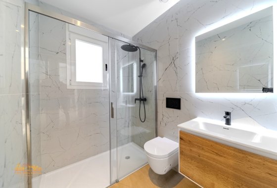 Reventa - Apartamento / piso - Torrevieja - Los Locos