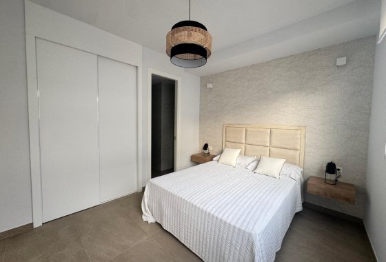 Reventa - Apartamento / piso - Torrevieja - Los Locos