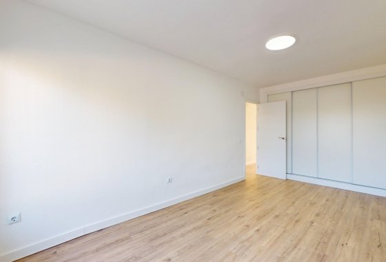 Resale - Apartment / flat - Orihuela Costa - Villamartín