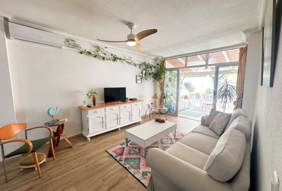 Resale - Apartment / flat - Torrevieja - Center