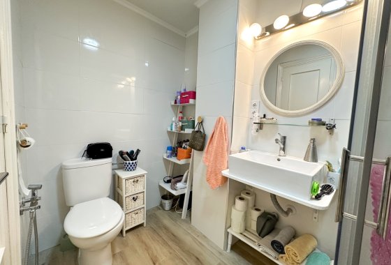 Resale - Apartment / flat - Torrevieja - Center