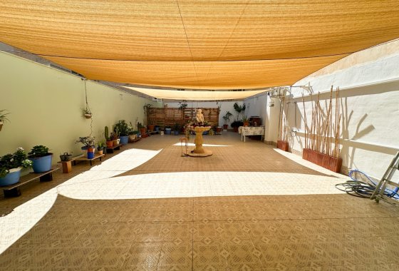 Resale - Apartment / flat - Torrevieja - Center