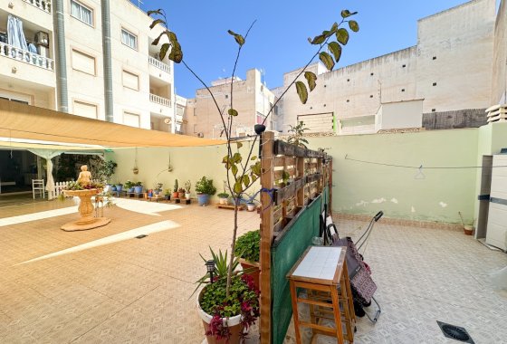 Resale - Apartment / flat - Torrevieja - Center