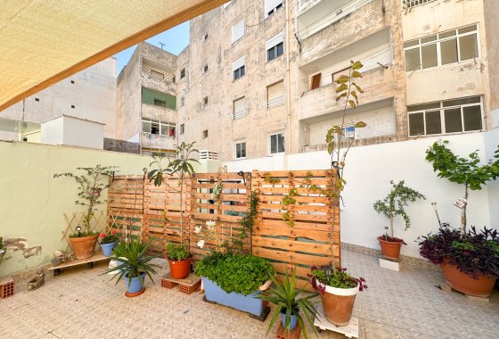 Resale - Apartment / flat - Torrevieja - Center