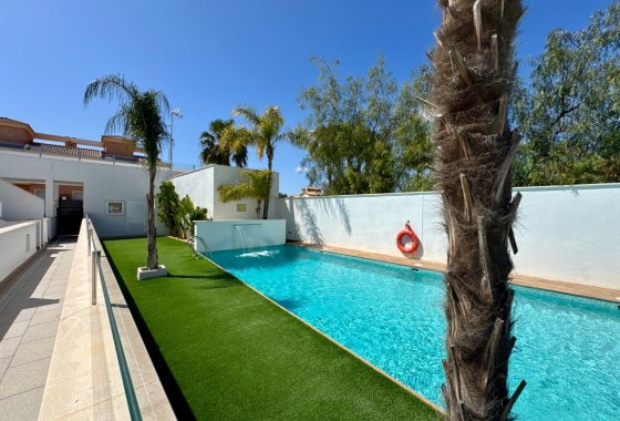 Reventa - Apartamento / piso - Pilar de la Horadada