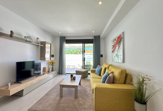 Reventa - Apartamento / piso - Pilar de la Horadada