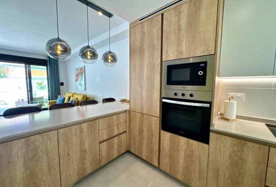 Reventa - Apartamento / piso - Pilar de la Horadada