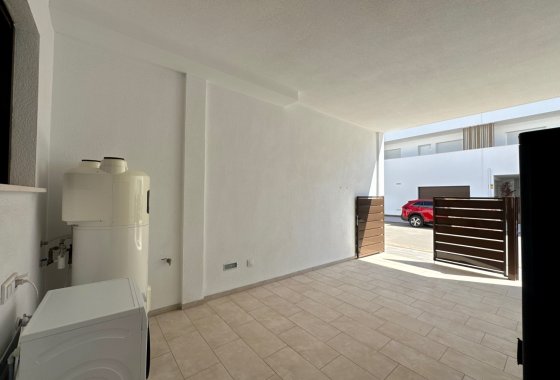 Reventa - Apartamento / piso - Pilar de la Horadada