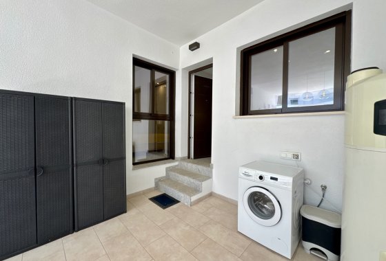 Reventa - Apartamento / piso - Pilar de la Horadada