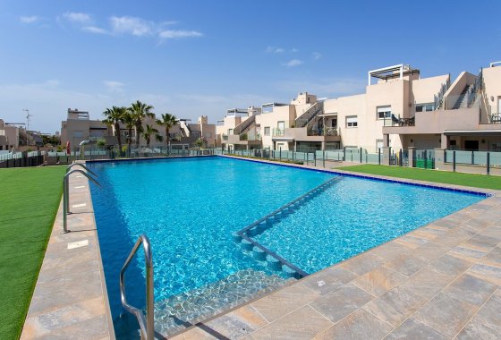 Reventa - Adosado - Torrevieja - Aguas Nuevas