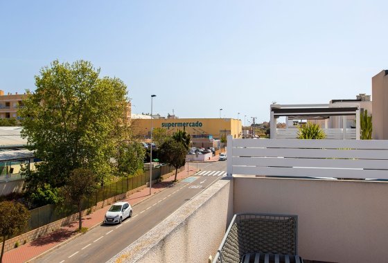 Reventa - Adosado - Torrevieja - Aguas Nuevas
