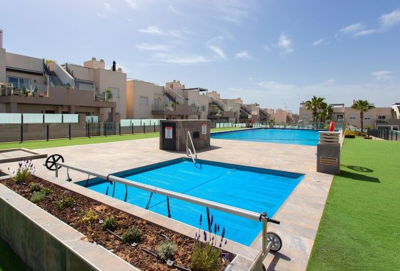 Reventa - Adosado - Torrevieja - Aguas Nuevas