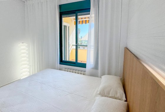 Återförsäljning - Lägenhet / lägenhet - Orihuela Costa - Lomas de Campoamor