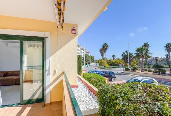 Återförsäljning - Lägenhet / lägenhet - Orihuela Costa - Lomas de Campoamor