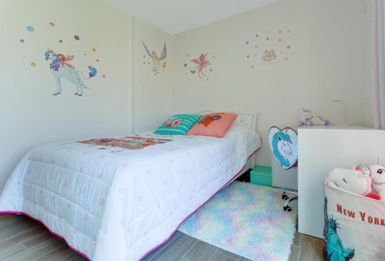 Resale - Villa - Torrevieja