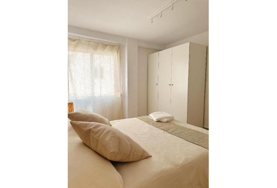 Resale - Apartment / flat - Torrevieja - Playa del Cura