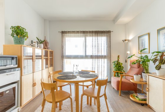 Reventa - Apartamento / piso - Torrevieja