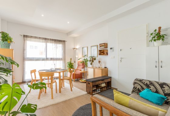 Reventa - Apartamento / piso - Torrevieja