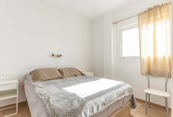 Reventa - Apartamento / piso - Torrevieja