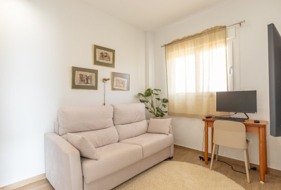 Reventa - Apartamento / piso - Torrevieja