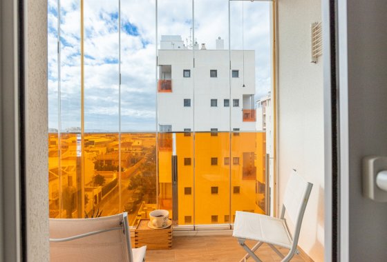 Reventa - Apartamento / piso - Torrevieja