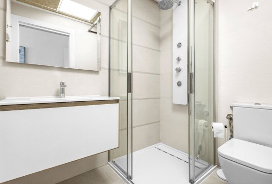 Resale - Apartment / flat - Torrevieja - Los Balcones