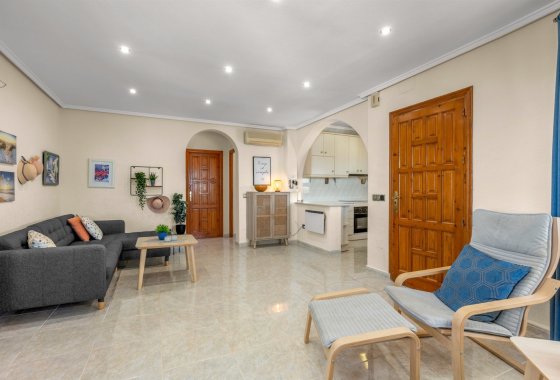 Återförsäljning - Villa - Ciudad Quesada