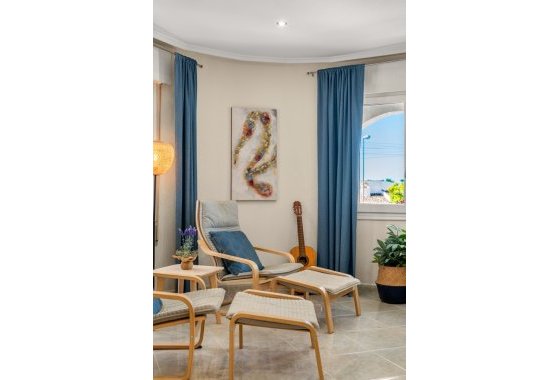 Återförsäljning - Villa - Ciudad Quesada
