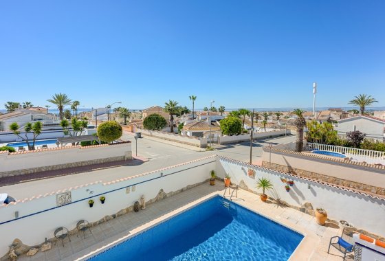 Återförsäljning - Villa - Ciudad Quesada