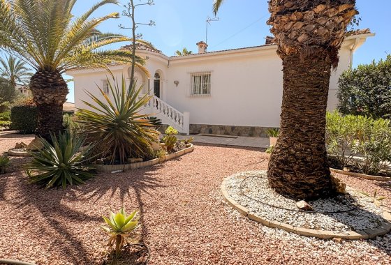 Resale - Villa - Ciudad Quesada