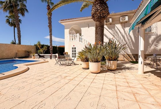 Resale - Villa - Ciudad Quesada