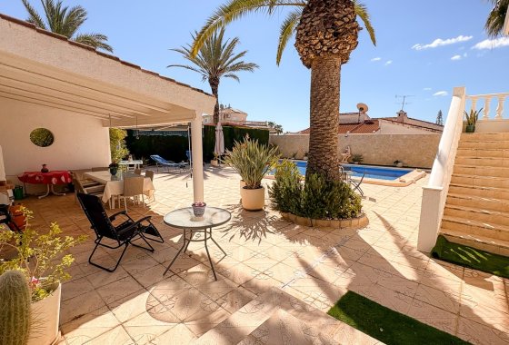 Resale - Villa - Ciudad Quesada