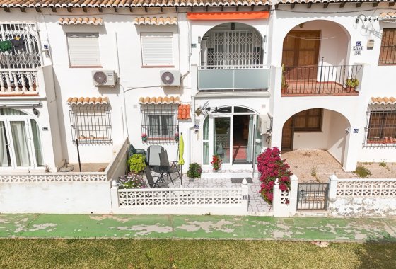 Reventa - Adosado - Torrevieja - Lago Jardin