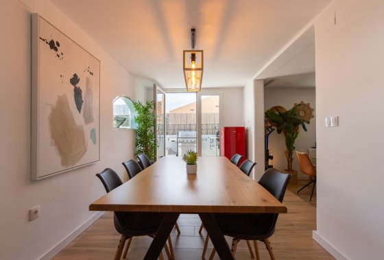 Resale - Villa - Los Balcones