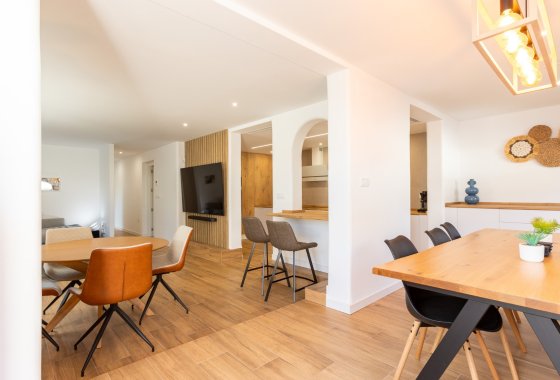 Resale - Villa - Los Balcones